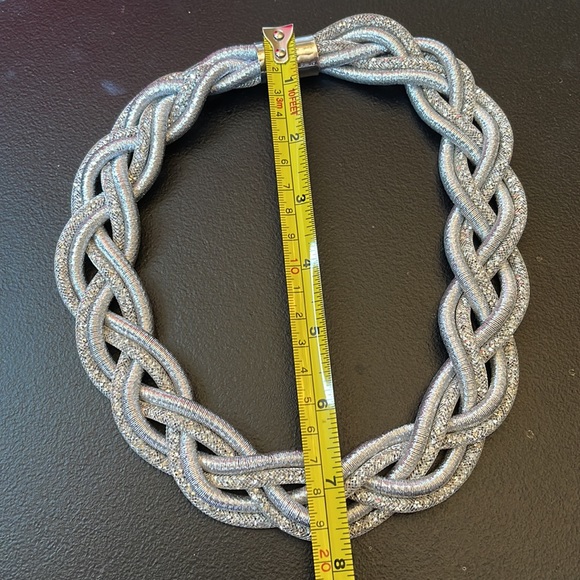 STATEMENT NECKLACE DRESSY BRAID D SILVER TONE 20” - Picture 6 of 7